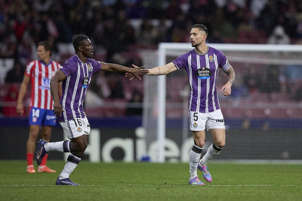 其中包括各 其中包括各